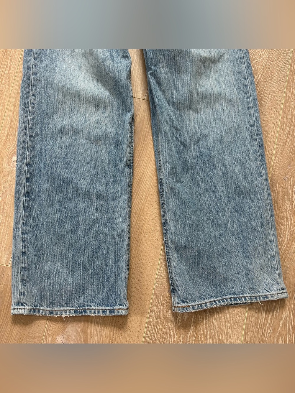 Aritzia Denim Forum The Farrah Hi-Rise Wide Leg Jean 30L Blue Denim Size 26 - Picture 13 of 15